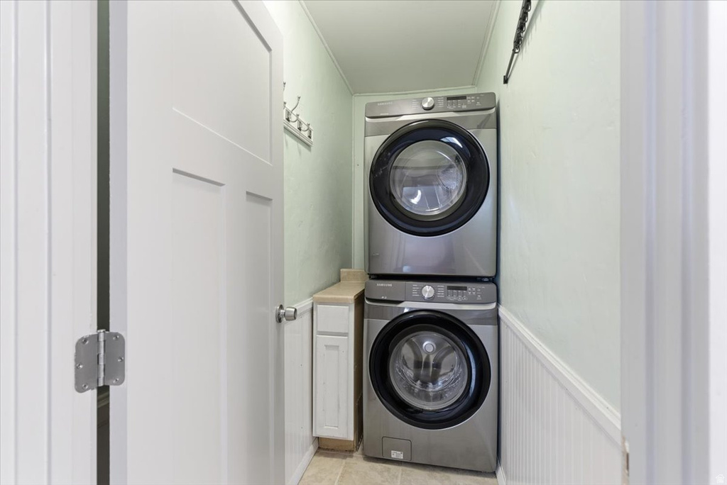 3855 GRANDVIEW DR Ogden, UT 84403