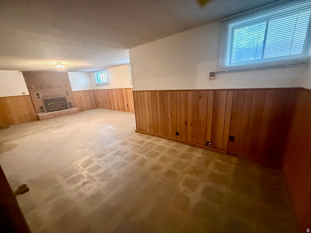 916 S 6800 E Huntsville, UT 84317