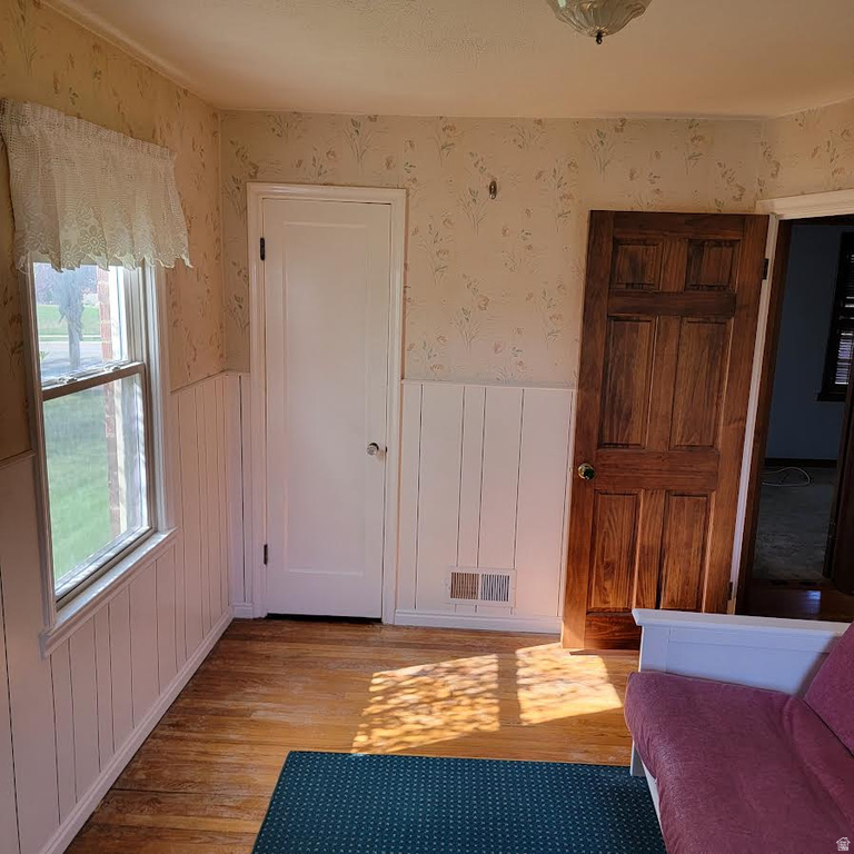 2040 E WHITE CIR Salt Lake City, UT 84109