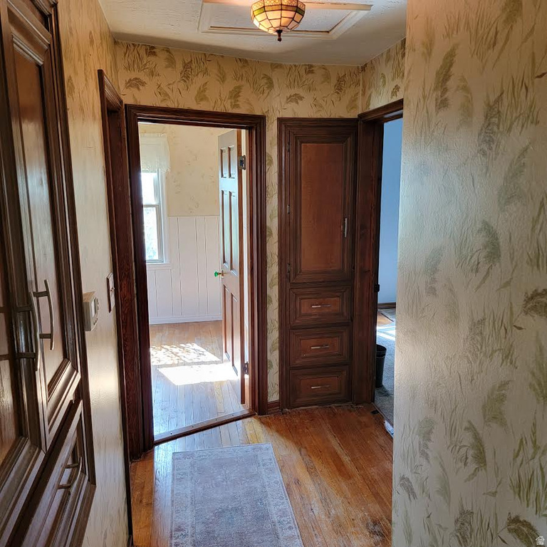 2040 E WHITE CIR Salt Lake City, UT 84109