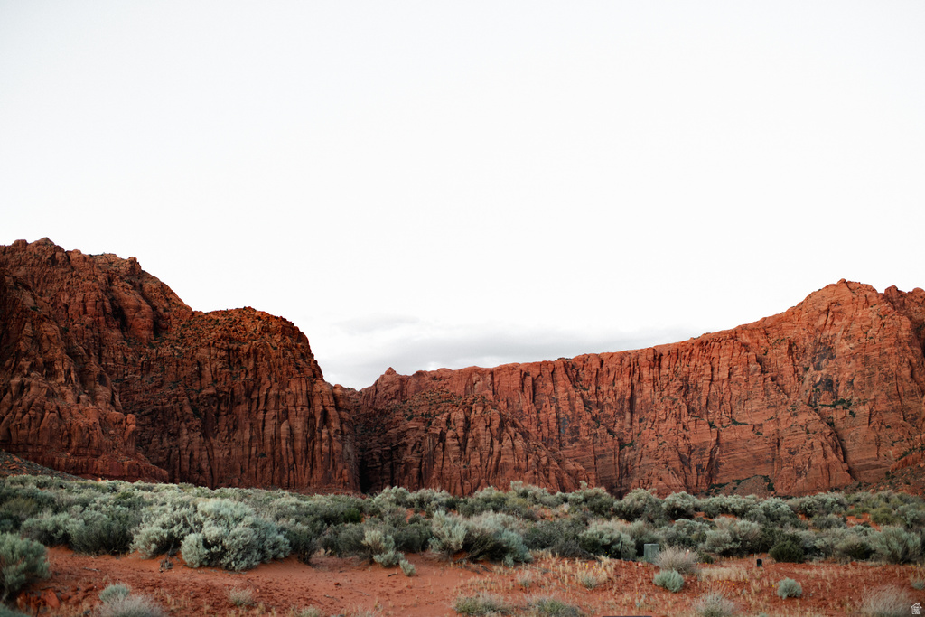985 W DONOMA CT Kayenta, UT 84738