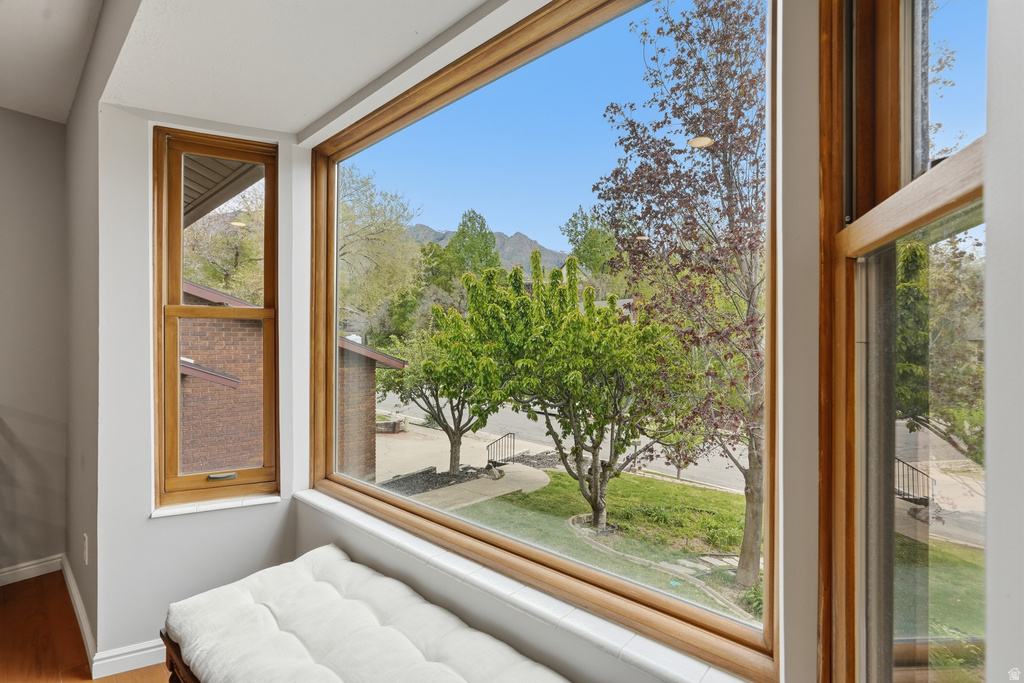 2555 E 2050 N Layton, UT 84040