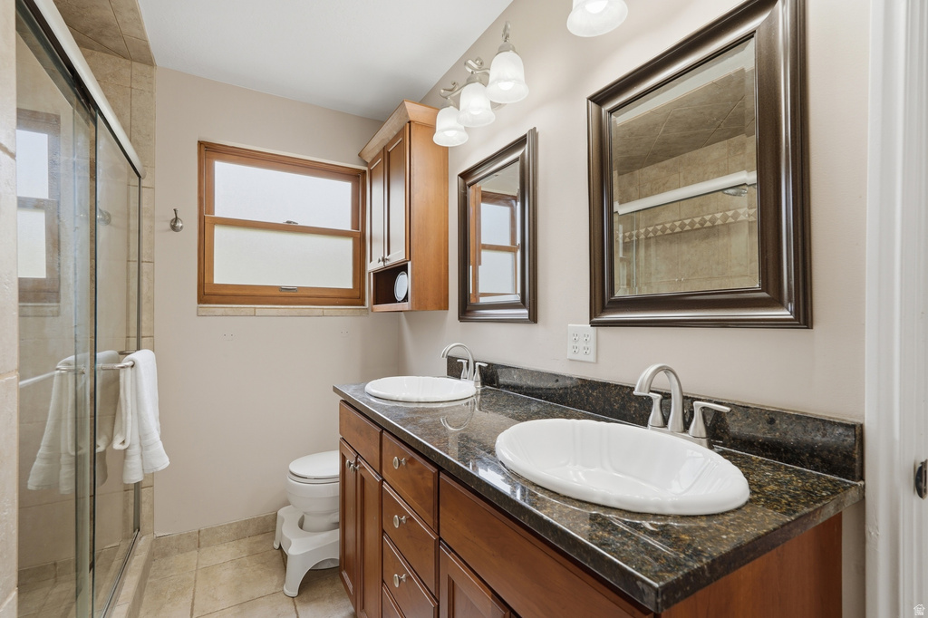 2555 E 2050 N Layton, UT 84040