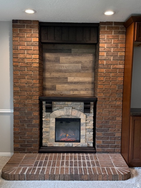 2555 E 2050 N Layton, UT 84040