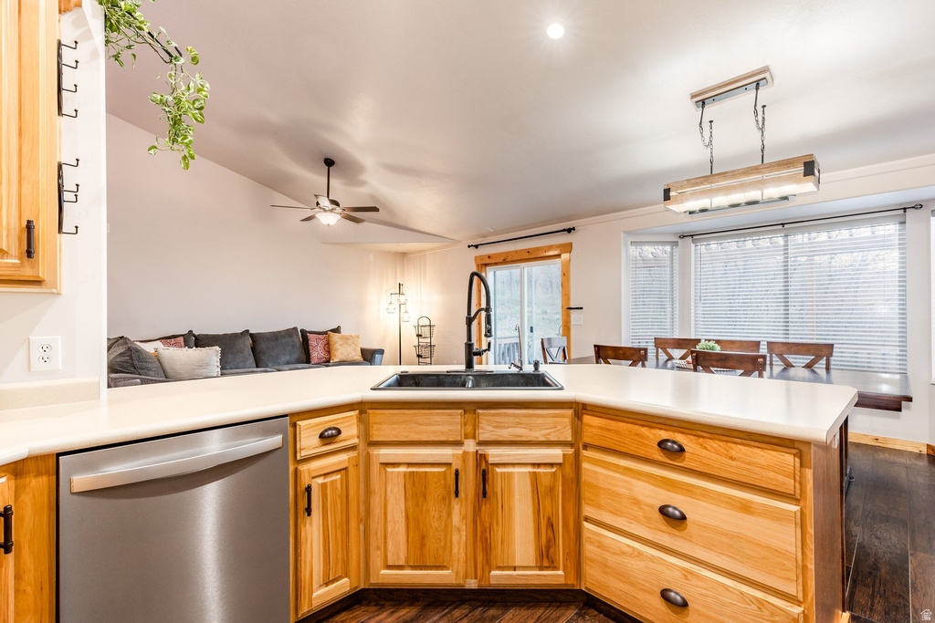 8101 W STEP MOUNTAIN RD Herriman, UT 84096