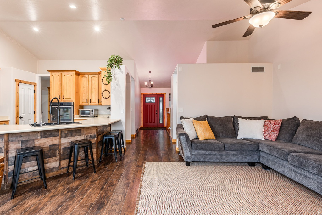 8101 W STEP MOUNTAIN RD Herriman, UT 84096