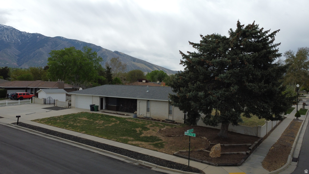 748 E SILVER SAGE DR Sandy, UT 84094