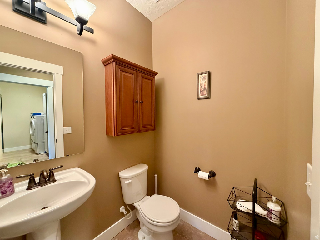 3086 N 1075 W Pleasant View, UT 84414