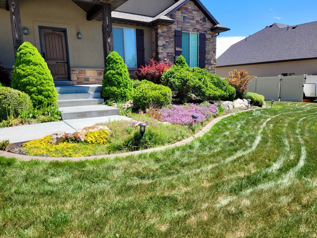 3086 N 1075 W Pleasant View, UT 84414