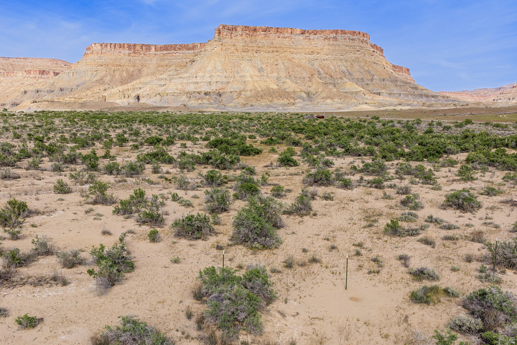 4915  HASTINGS RD Green River, UT 84525