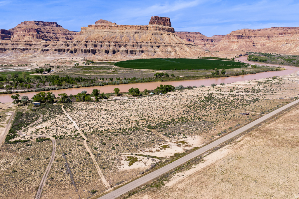 4915  HASTINGS RD Green River, UT 84525