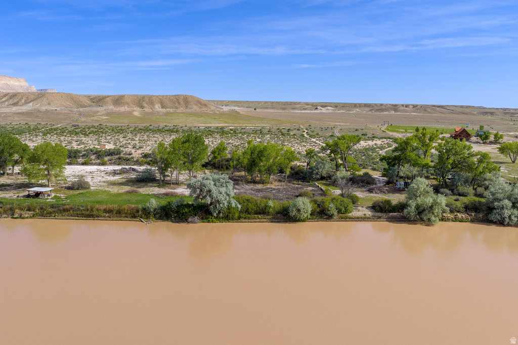 4915  HASTINGS RD Green River, UT 84525