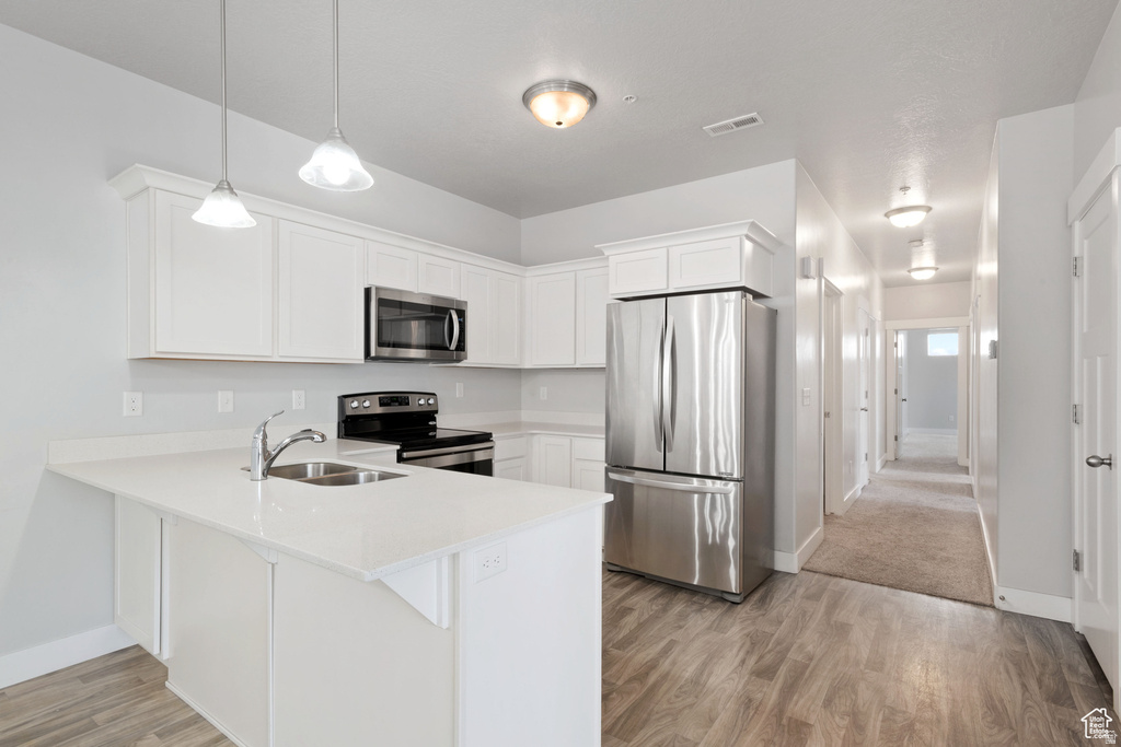 633 N SUN PEAK DR Vineyard, UT 84059