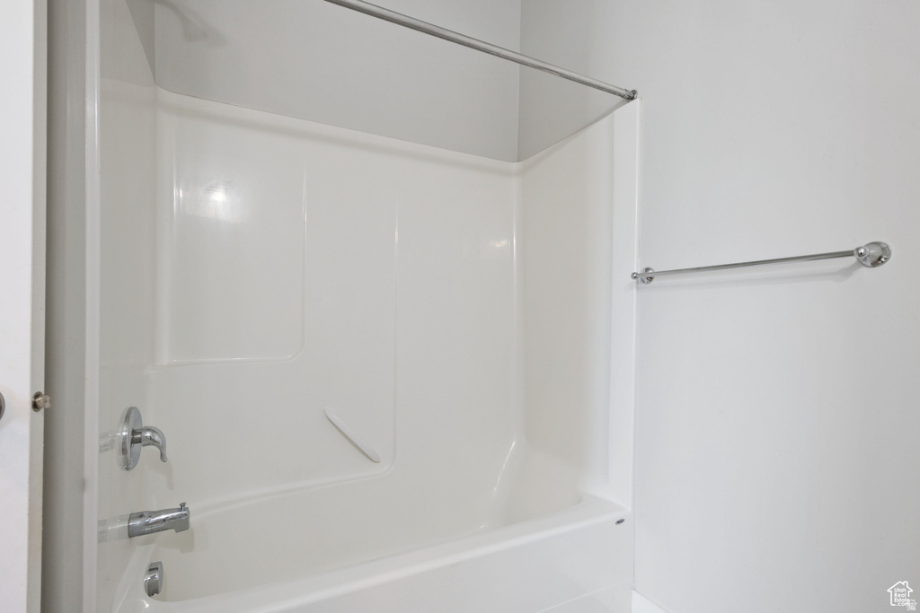 633 N SUN PEAK DR Vineyard, UT 84059