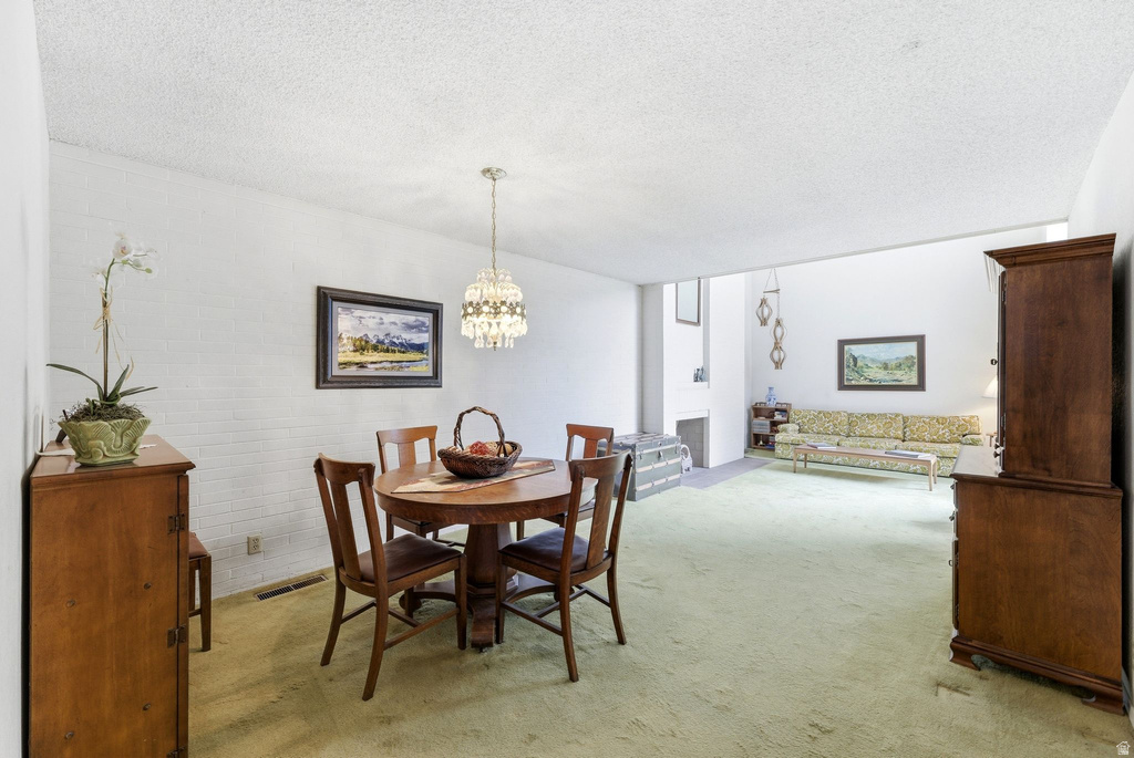 2212 N 200 E Provo, UT 84604