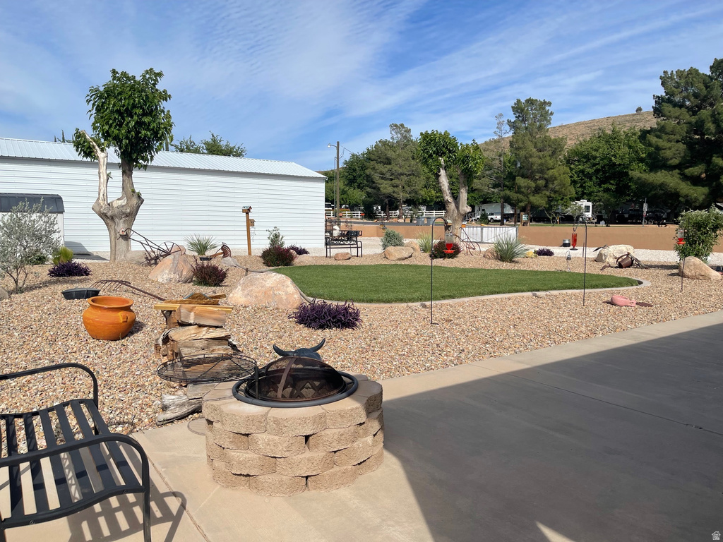 95 E MULBERRY LN Leeds, UT 84746