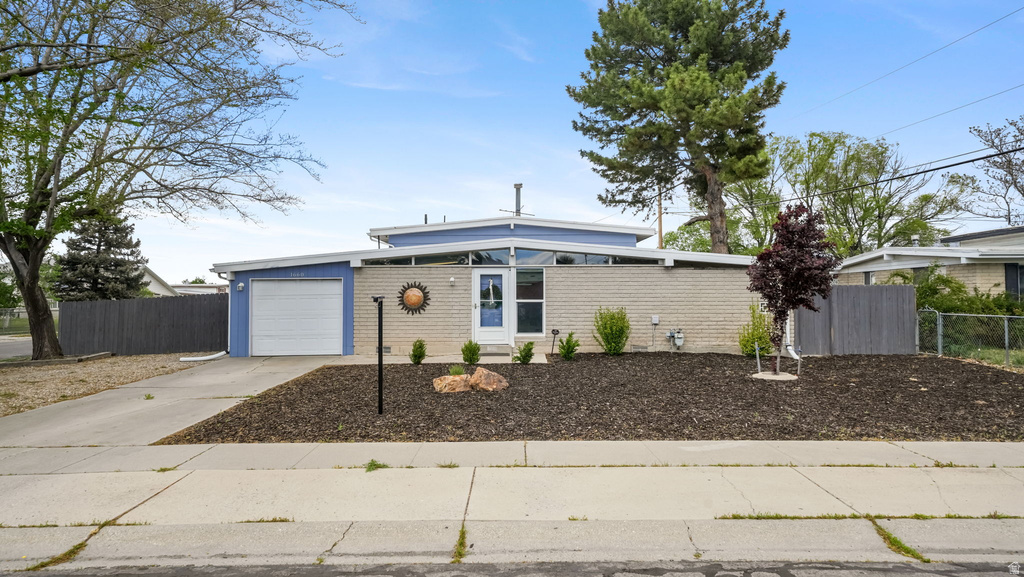 1660 W JOLLY CIR Taylorsville, UT 84123