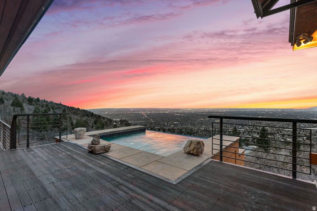 4552 S ZARAHEMLA DR Millcreek, UT 84124