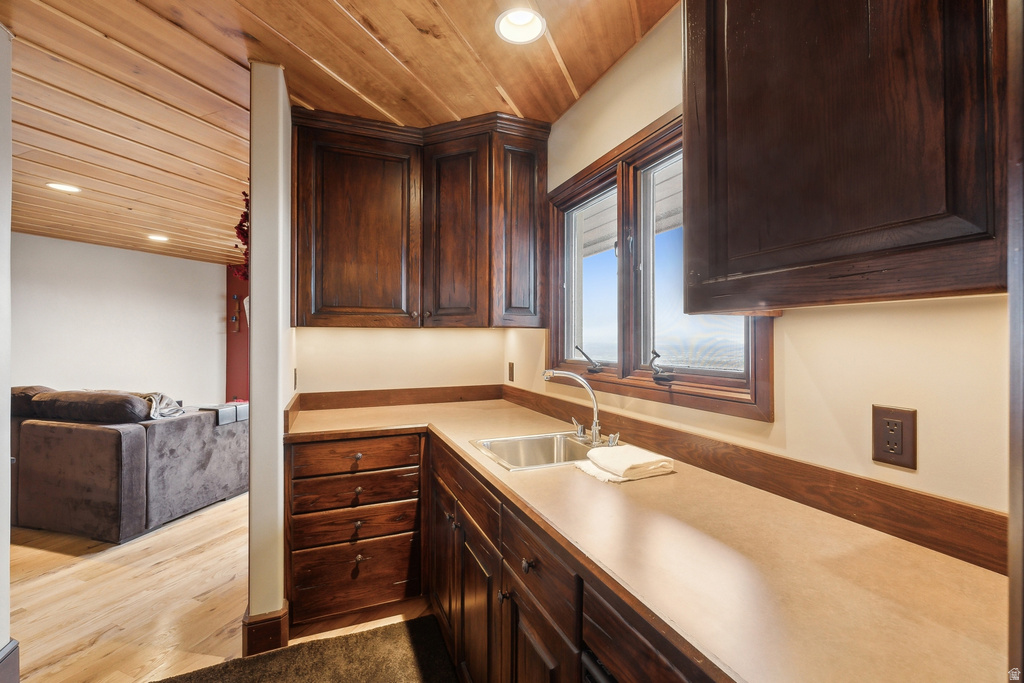 4552 S ZARAHEMLA DR Millcreek, UT 84124