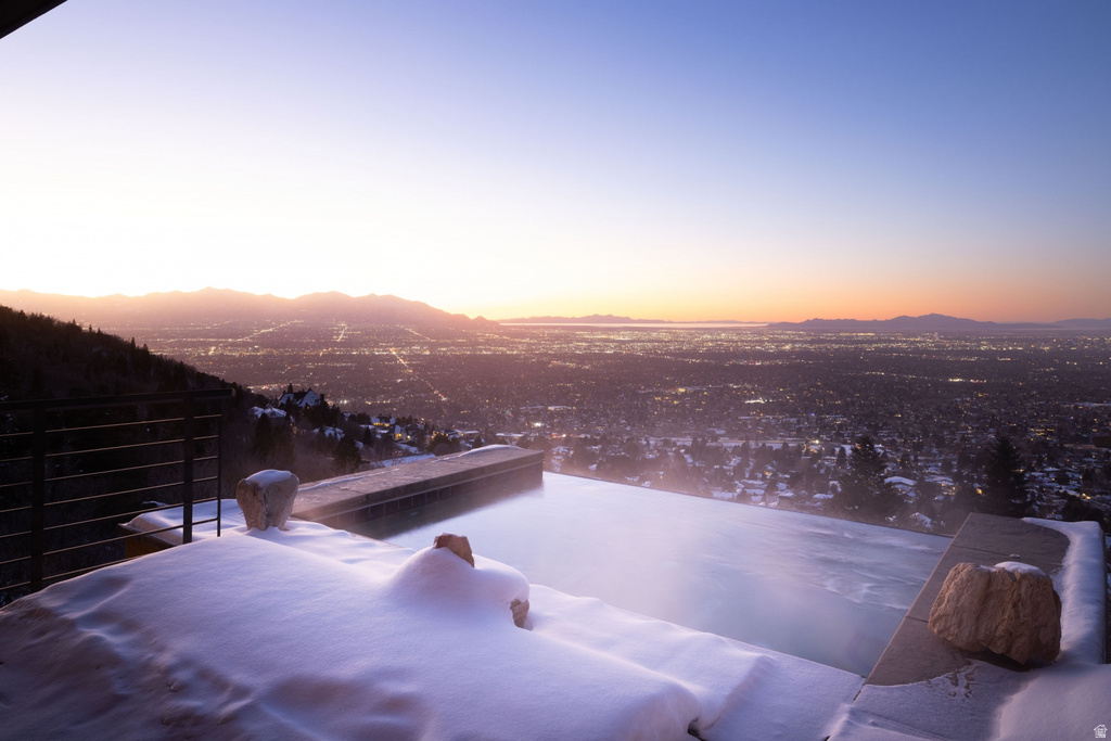 4552 S ZARAHEMLA DR Millcreek, UT 84124