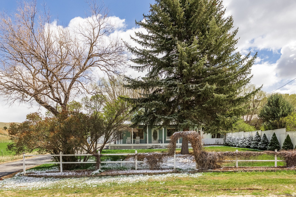 747 S HOYTSVILLE RD Coalville, UT 84017