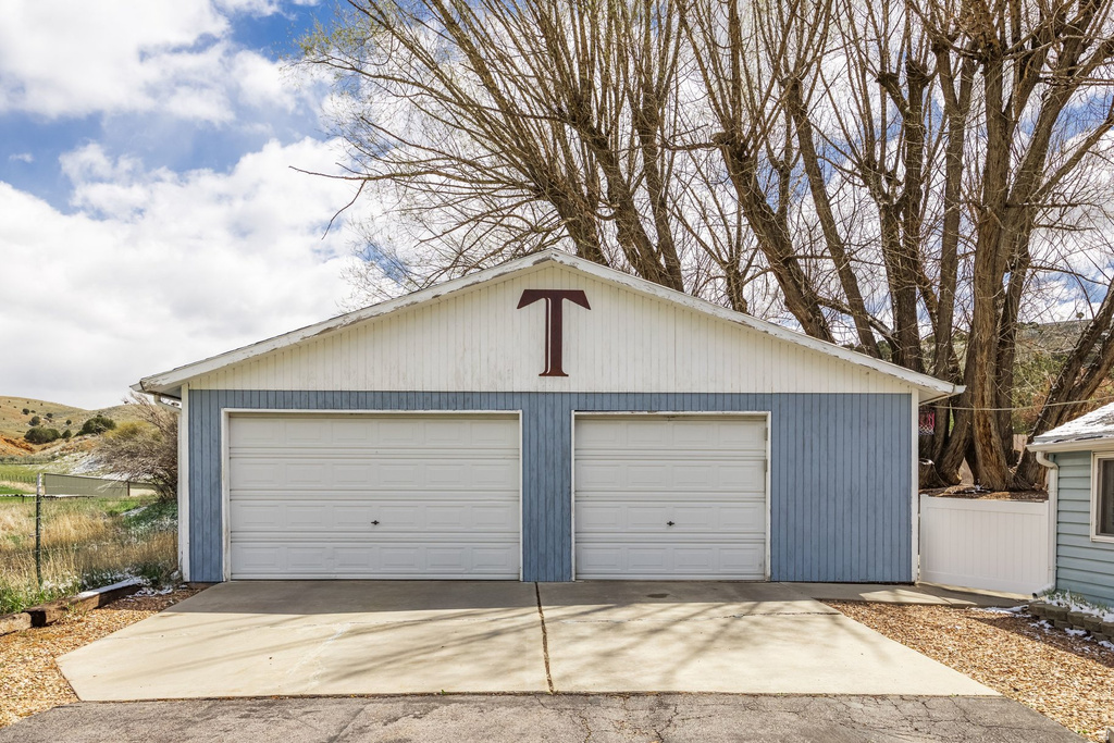 747 S HOYTSVILLE RD Coalville, UT 84017