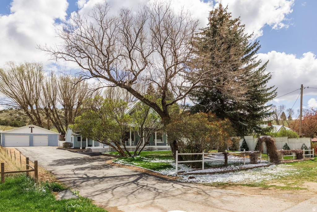 747 S HOYTSVILLE RD Coalville, UT 84017