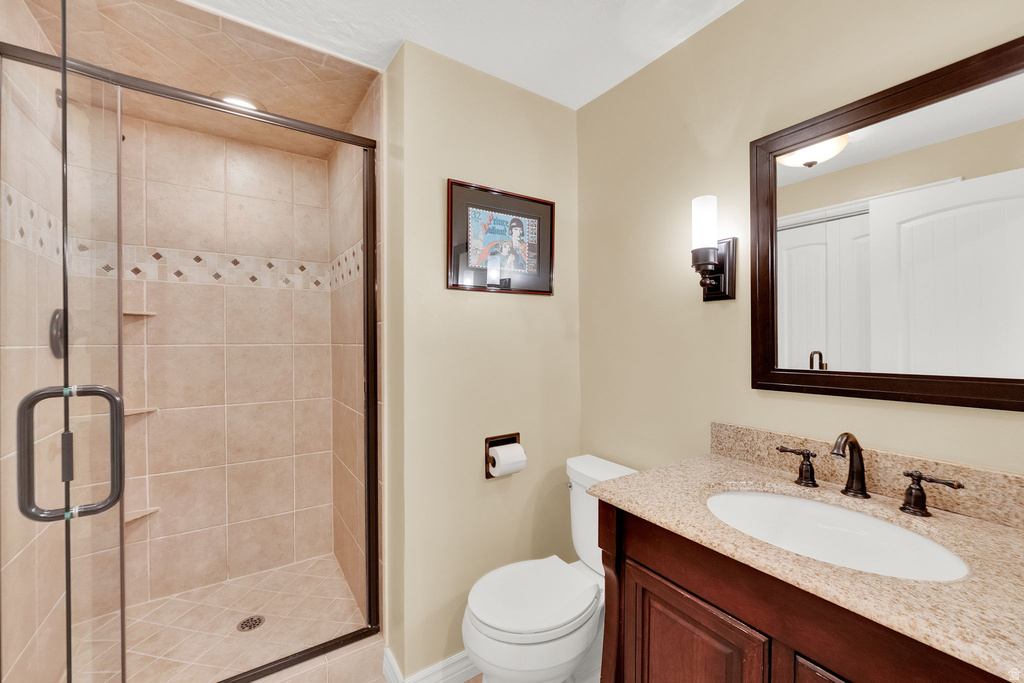 2373 E GLACIER DR Sandy, UT 84092