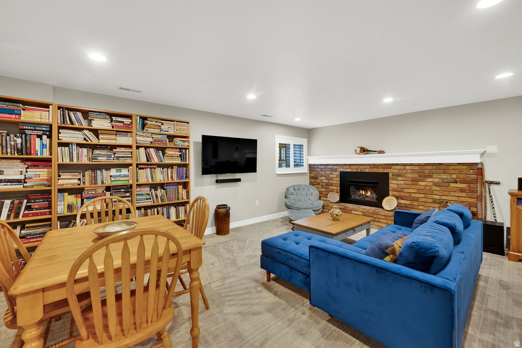 2373 E GLACIER DR Sandy, UT 84092