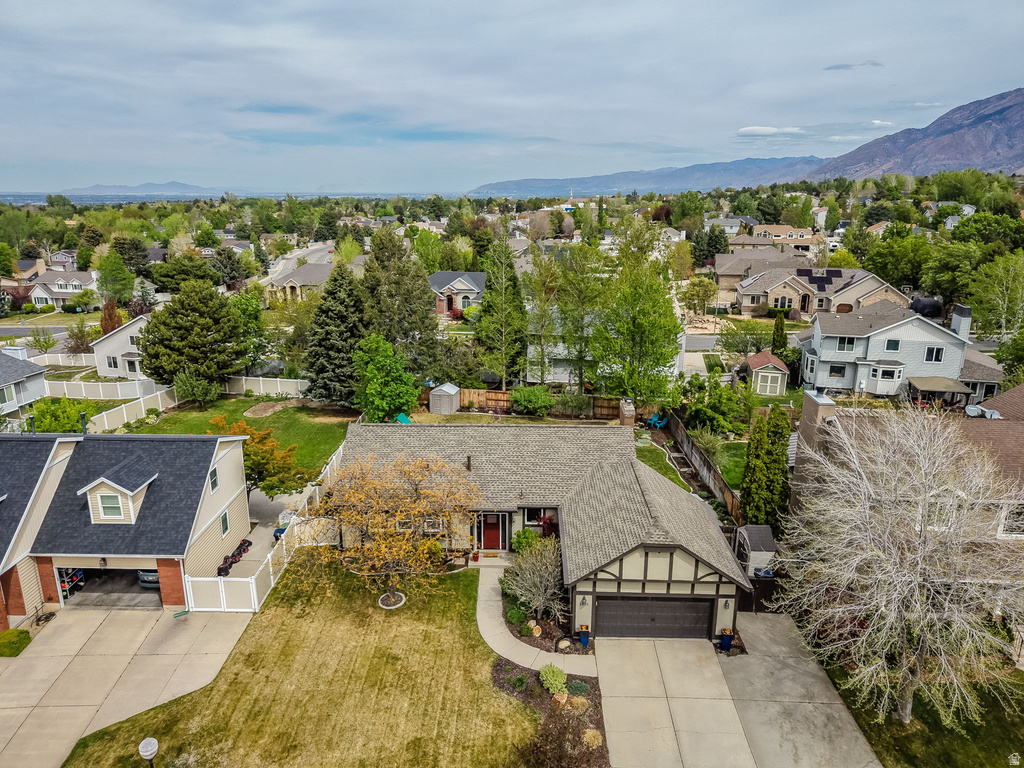 2373 E GLACIER DR Sandy, UT 84092