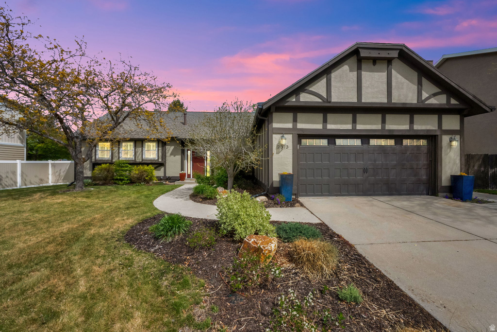 2373 E GLACIER DR Sandy, UT 84092