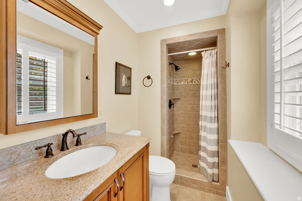 2373 E GLACIER DR Sandy, UT 84092