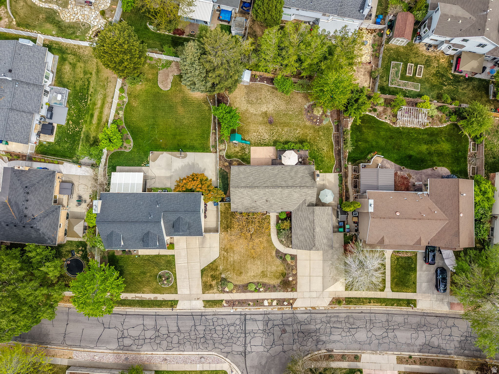 2373 E GLACIER DR Sandy, UT 84092