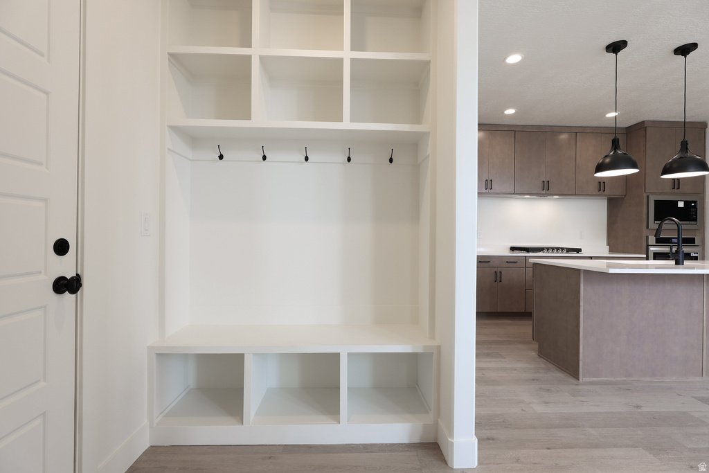 11318 S SILVER POND DR DR #319 South Jordan, UT 84009