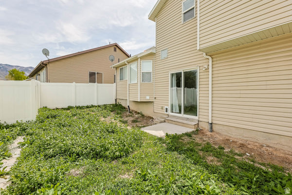 156 CRYSTAL BAY DR Stansbury Park, UT 84074