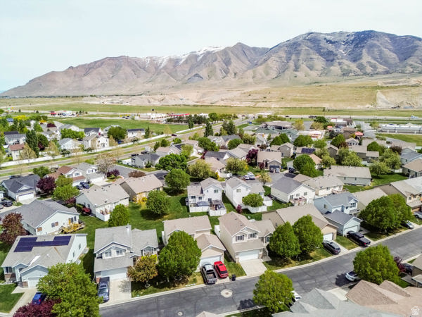 156 CRYSTAL BAY DR Stansbury Park, UT 84074