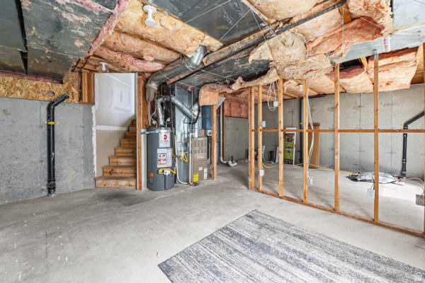 156 CRYSTAL BAY DR Stansbury Park, UT 84074