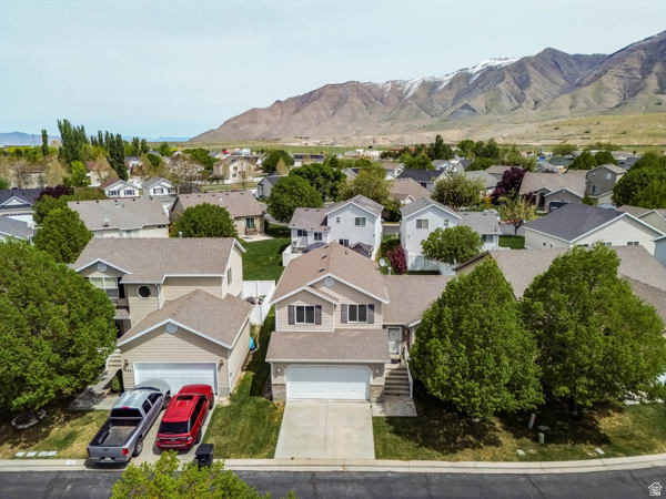 156 CRYSTAL BAY DR Stansbury Park, UT 84074