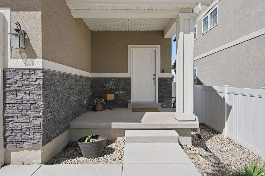 132 S COPPER CANYON LN Saratoga Springs, UT 84045