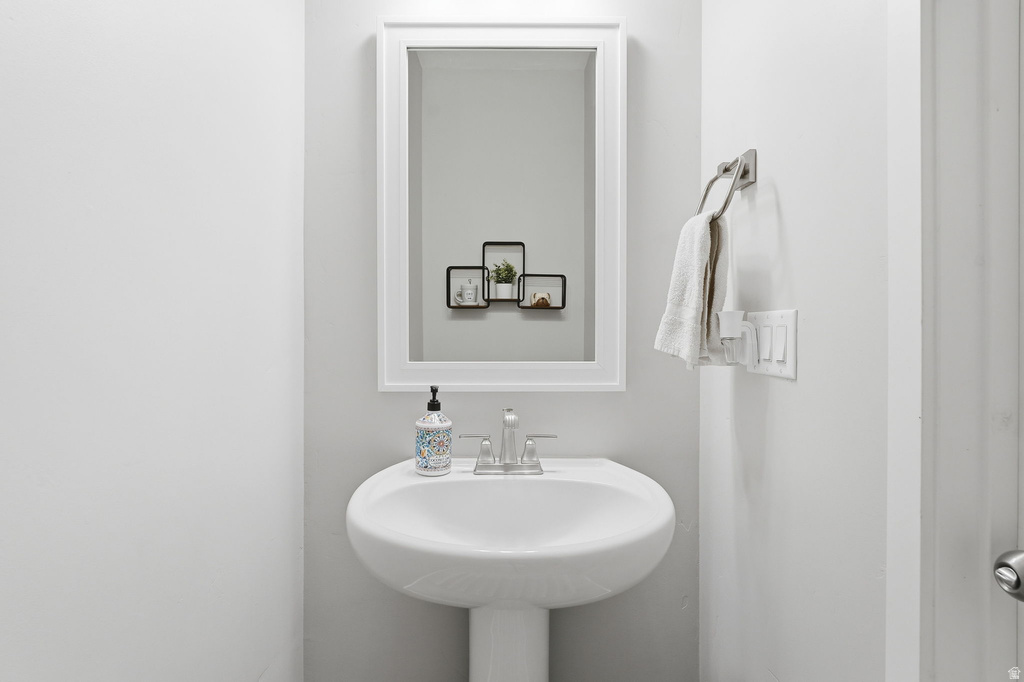 132 S COPPER CANYON LN Saratoga Springs, UT 84045