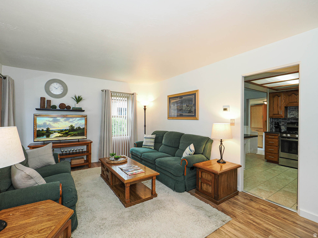 610 E 150 S Kaysville, UT 84037