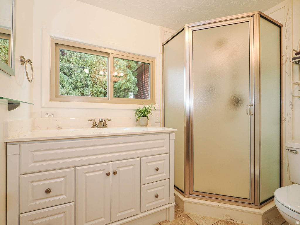 610 E 150 S Kaysville, UT 84037