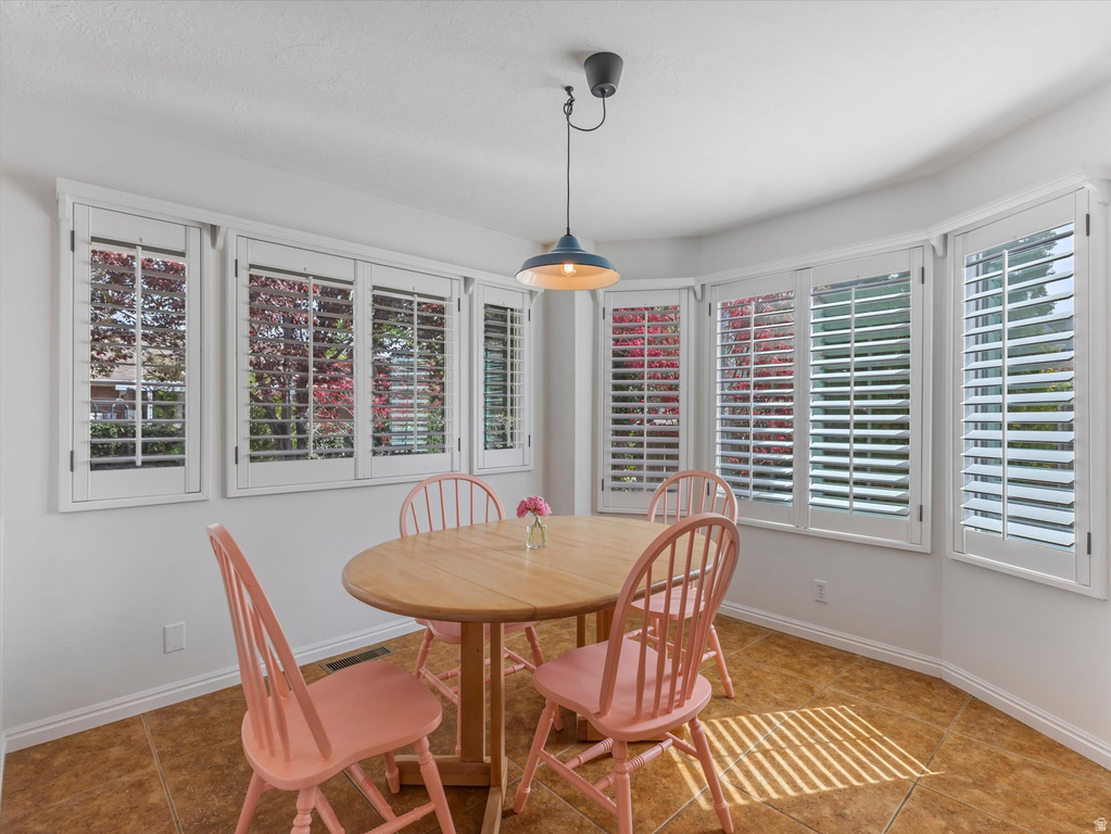 1441 E HEATHERTON WAY Murray, UT 84121