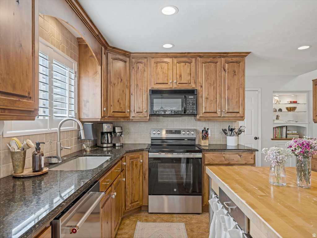 1441 E HEATHERTON WAY Murray, UT 84121