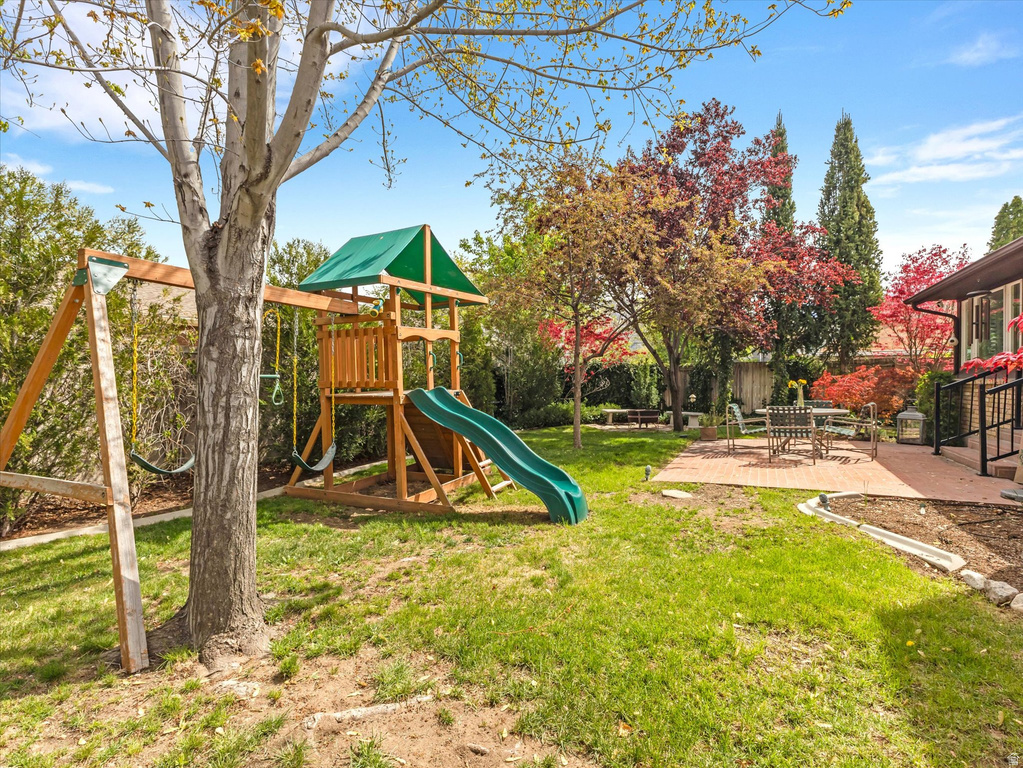 1441 E HEATHERTON WAY Murray, UT 84121