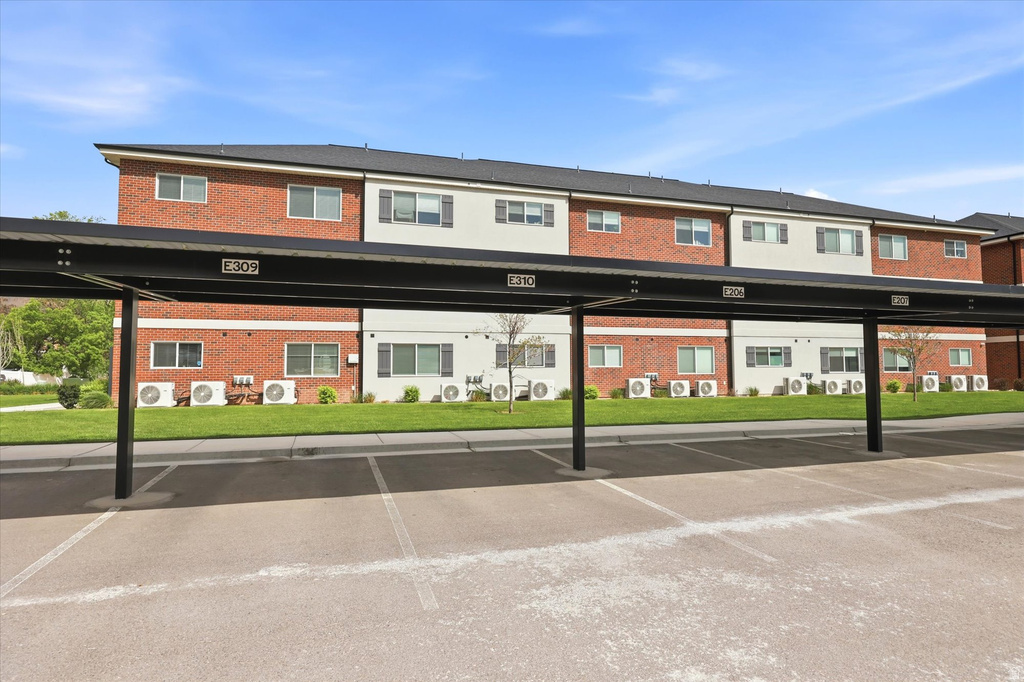 572 S 100 W #E310 Springville, UT 84663