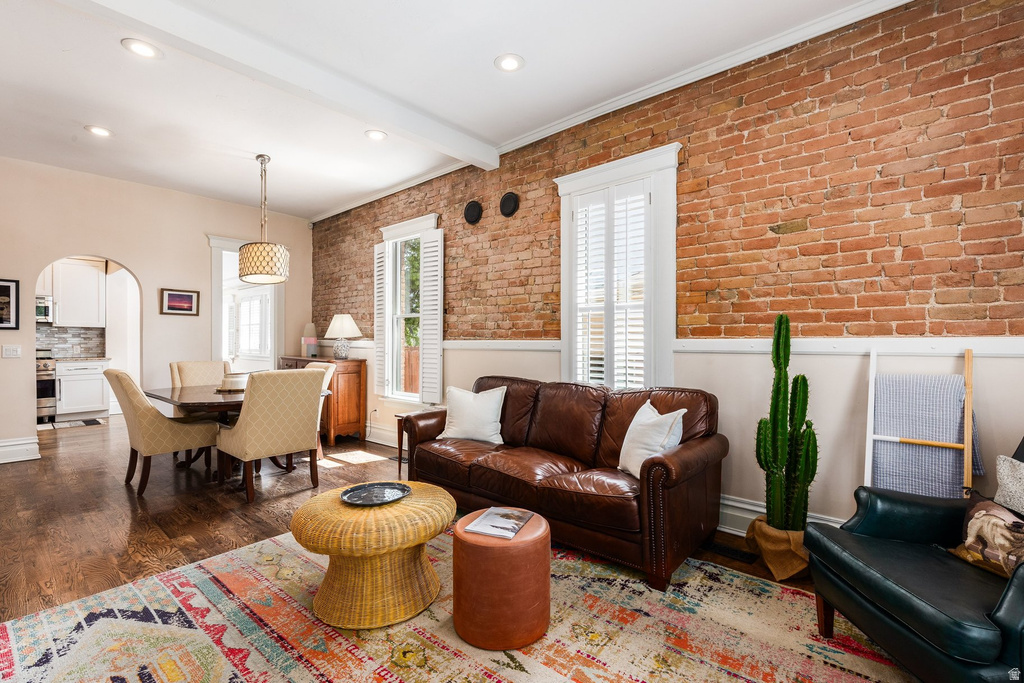 374 N F ST Salt Lake City, UT 84103