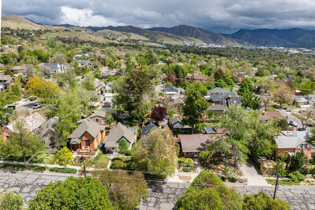 374 N F ST Salt Lake City, UT 84103