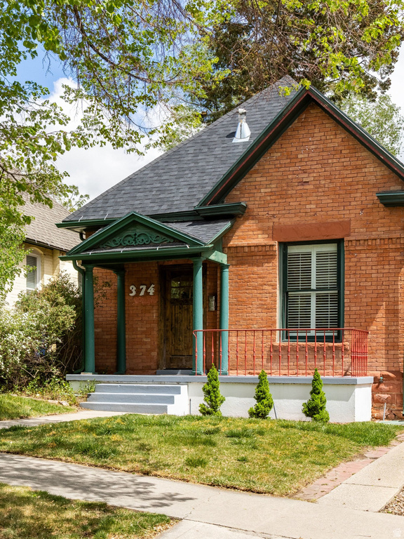 374 N F ST Salt Lake City, UT 84103