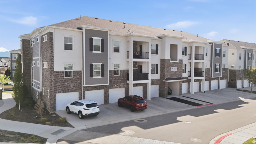 13073 S NEWBRIDGE LN #304 Herriman, UT 84096